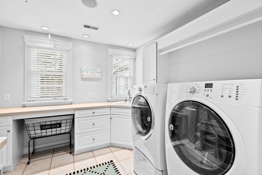 18 Edgewood Park