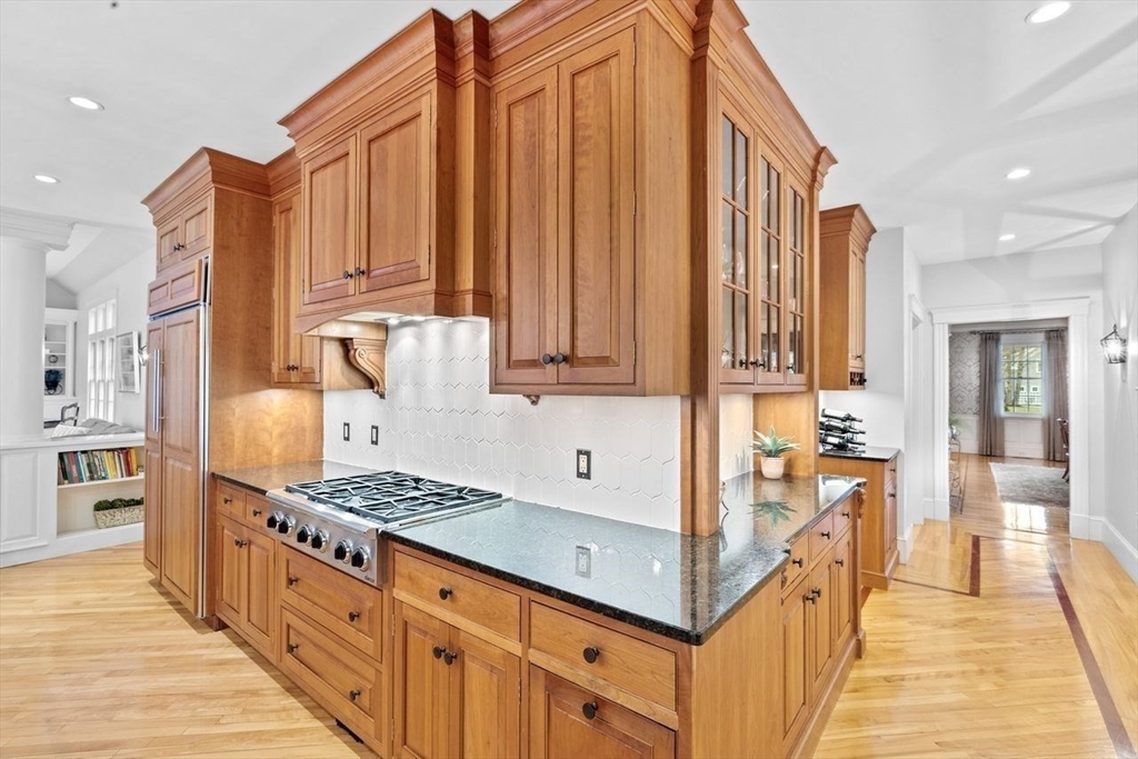 18 Edgewood Park