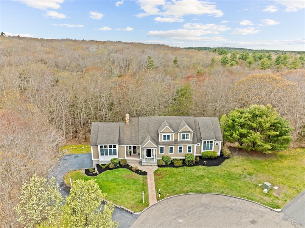 39 Arrowwood Drive