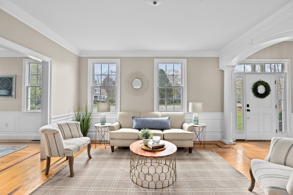 39 Arrowwood Drive