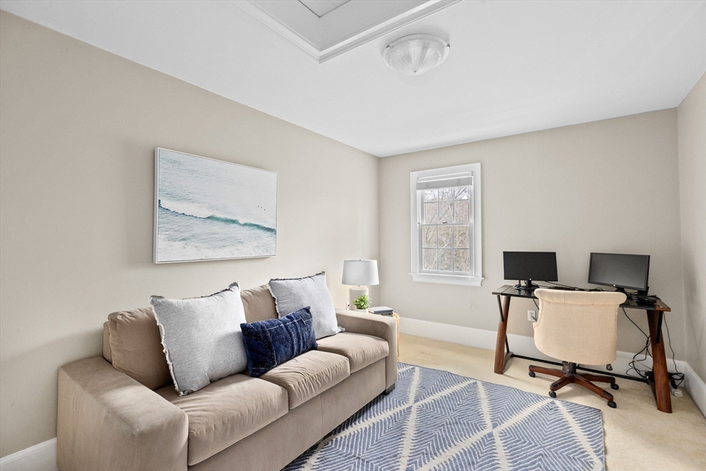 39 Arrowwood Drive