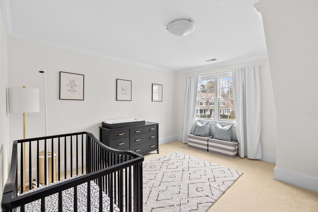 39 Arrowwood Drive