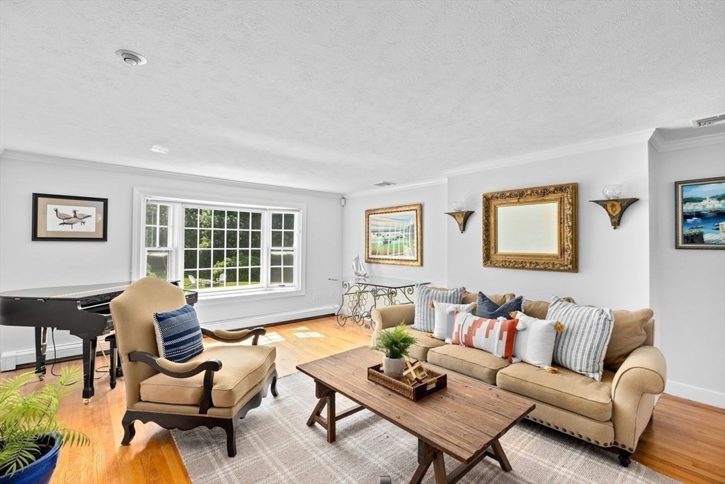 159 Tiffany Road