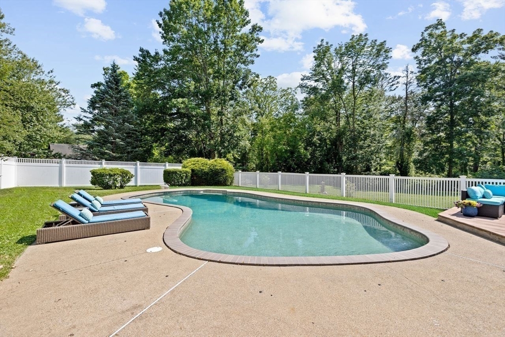 159 Tiffany Road