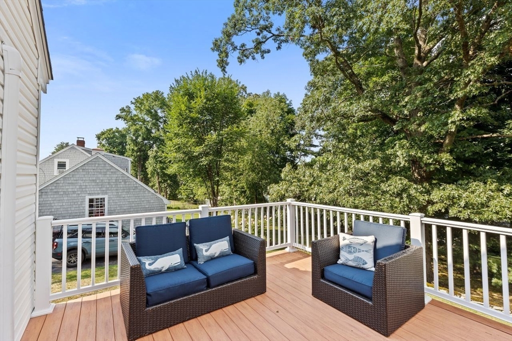 105 Mount Vernon Rd W