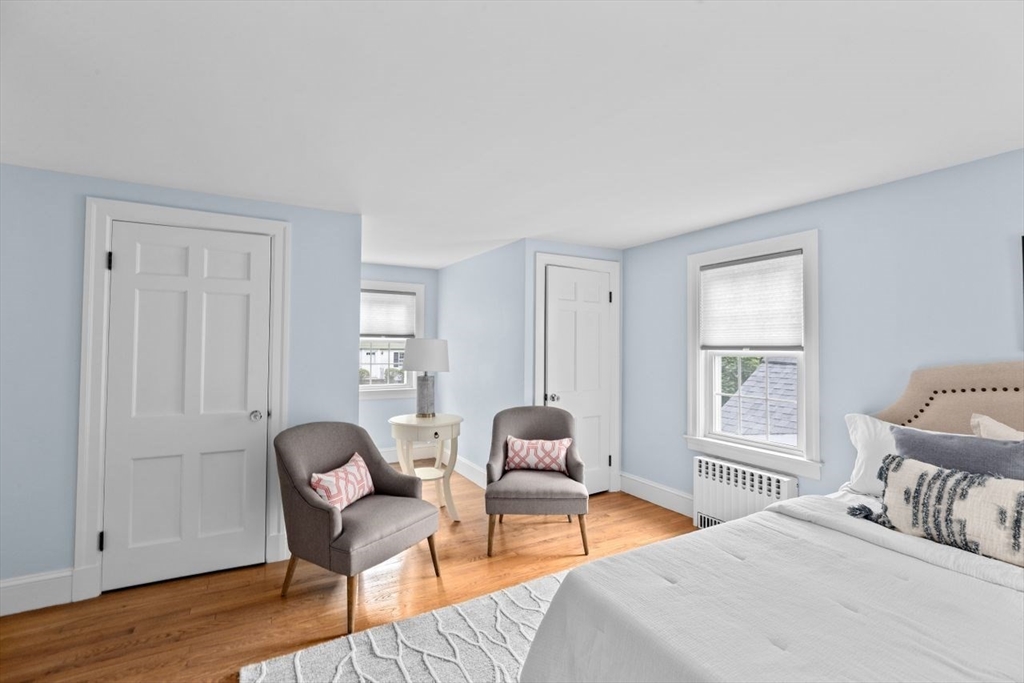 105 Mount Vernon Rd W