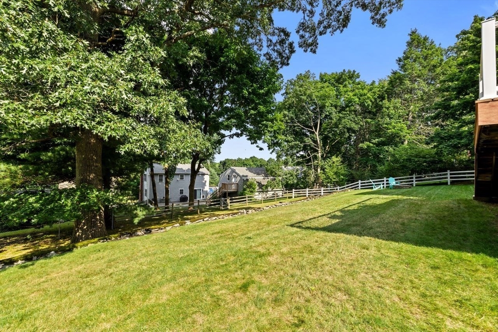 105 Mount Vernon Rd W