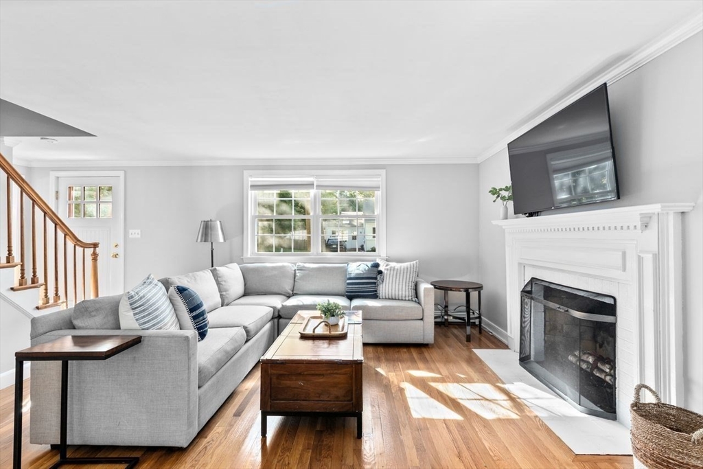 79 Gerard Rd