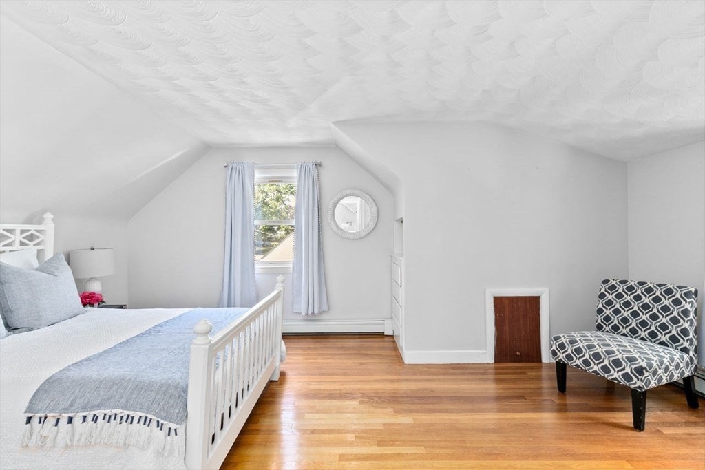 79 Gerard Rd