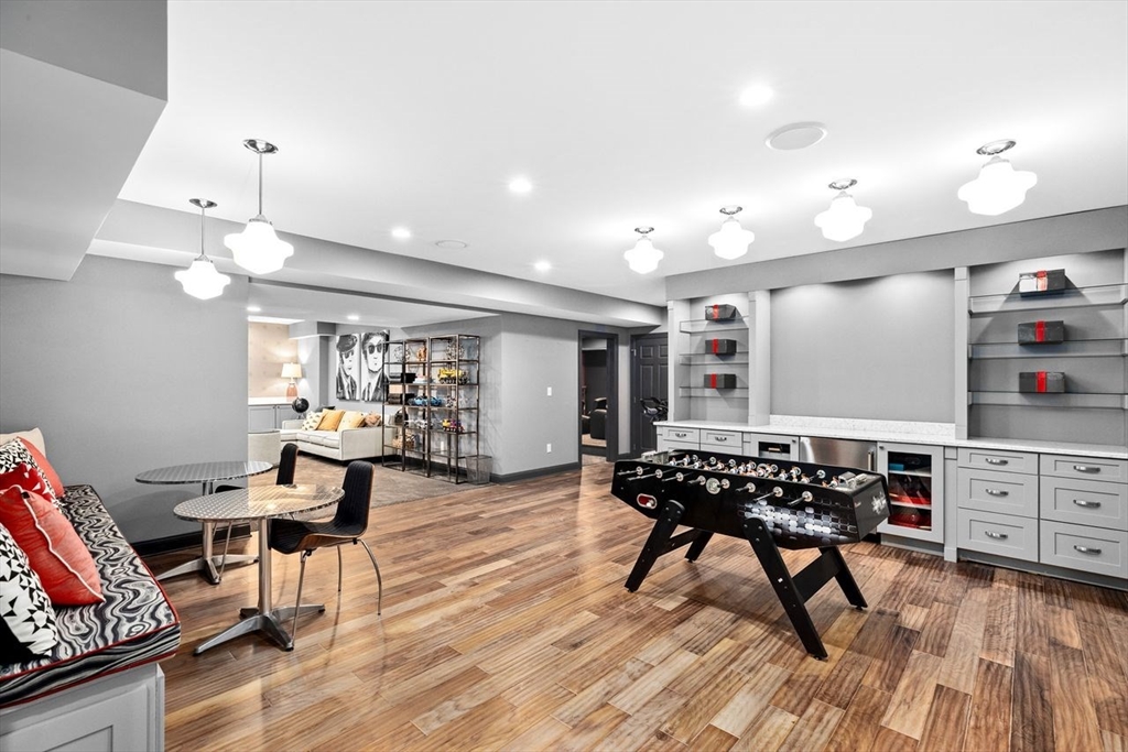 1 Curtis Farm Road
