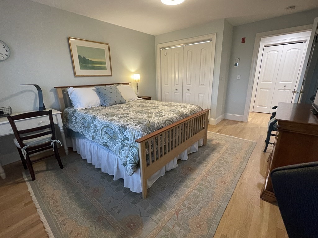 91 Front Street # 305