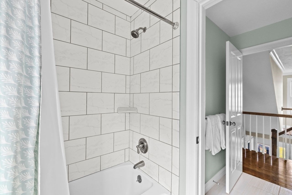 10 Evangeline Dr