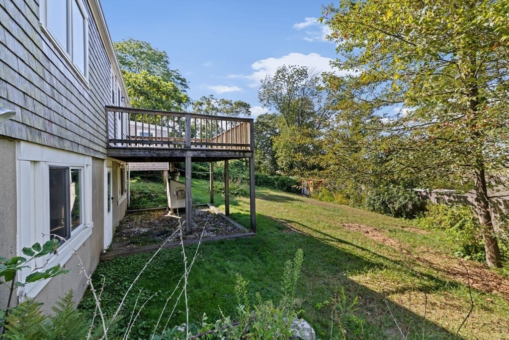 18 Littles Lane