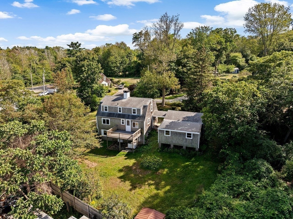 18 Littles Lane