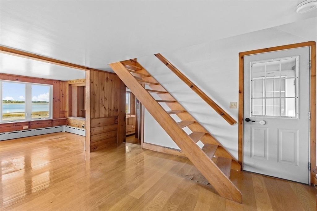 26 Damons Point Circle