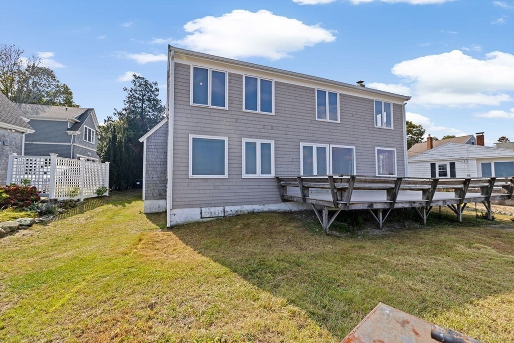 26 Damons Point Circle
