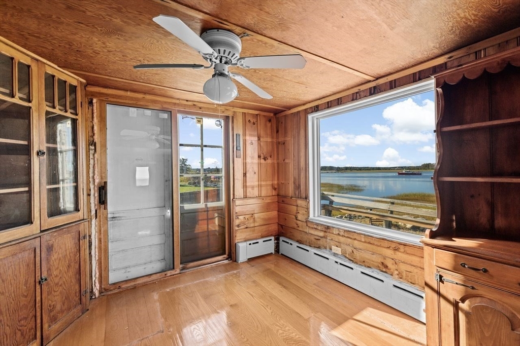 26 Damons Point Circle