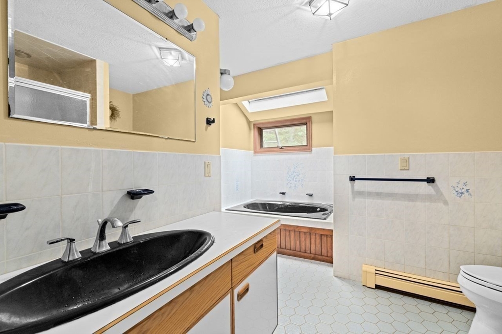 72 Chittenden Lane