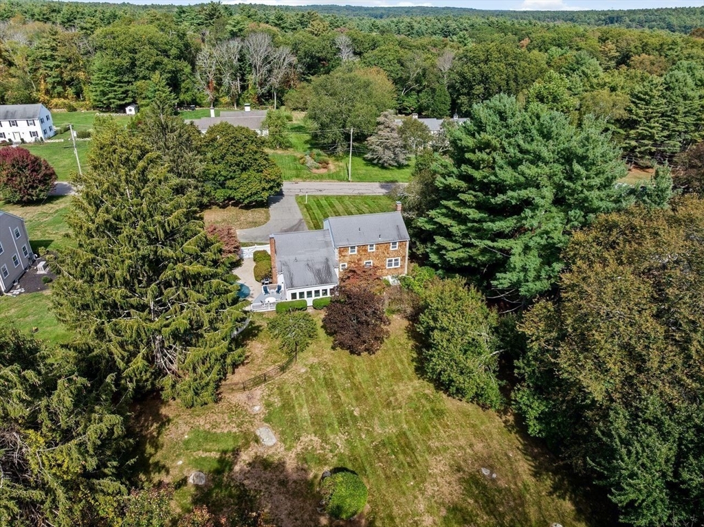 28 Riverside Drive