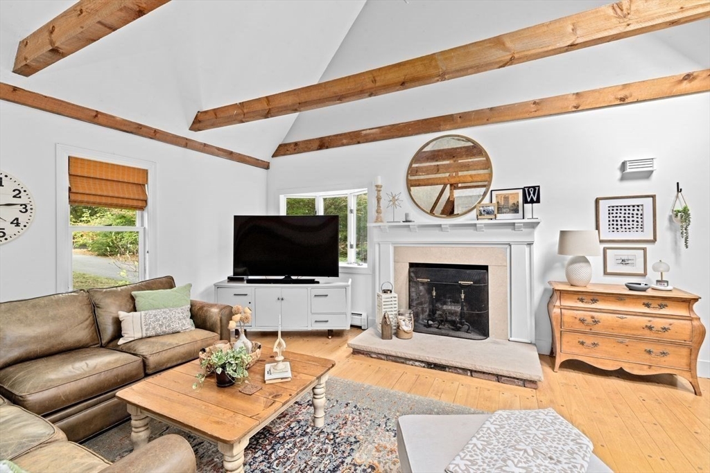 14 Anchor Drive