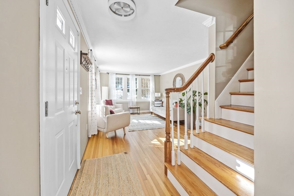 75 Masthead Drive