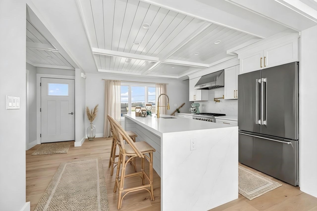 81 Surfside Road