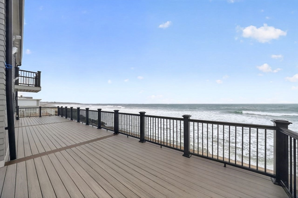 81 Surfside Road