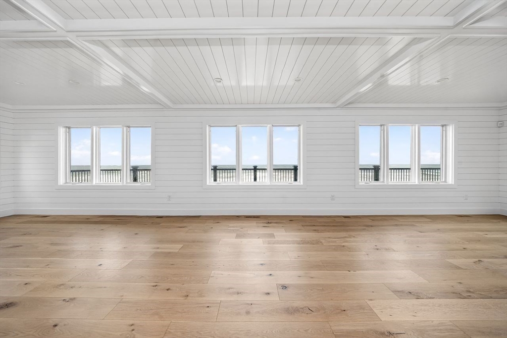 81 Surfside Road