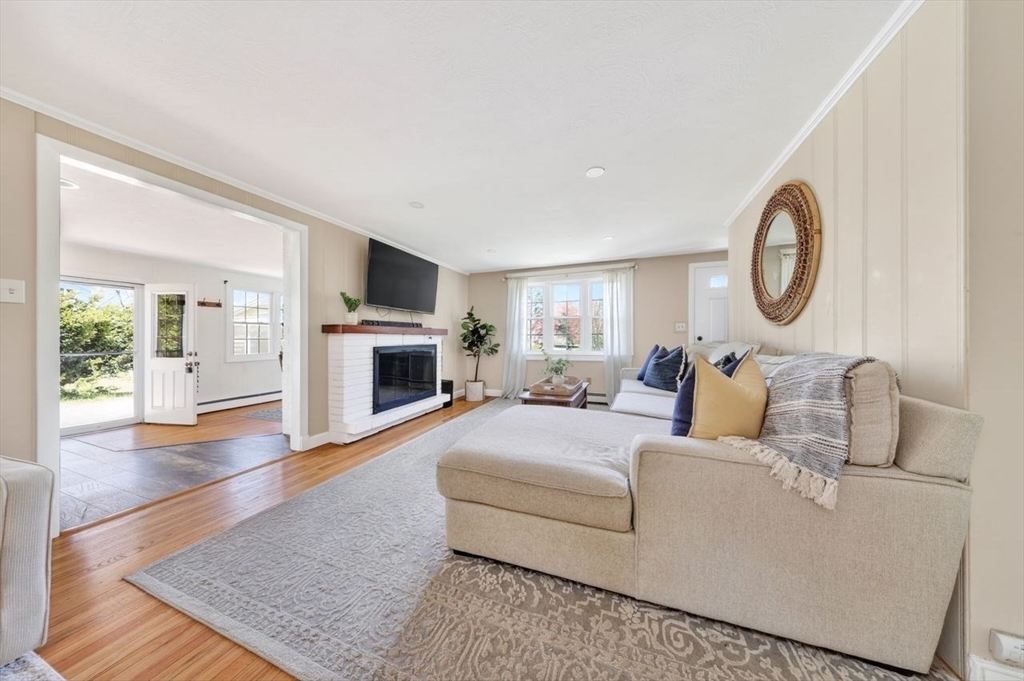 99 Karen Rd.