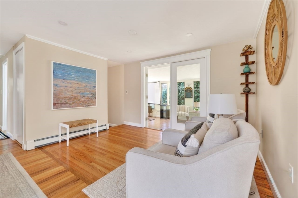 99 Karen Rd.