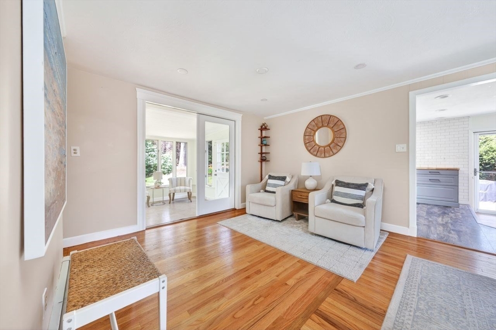 99 Karen Rd.