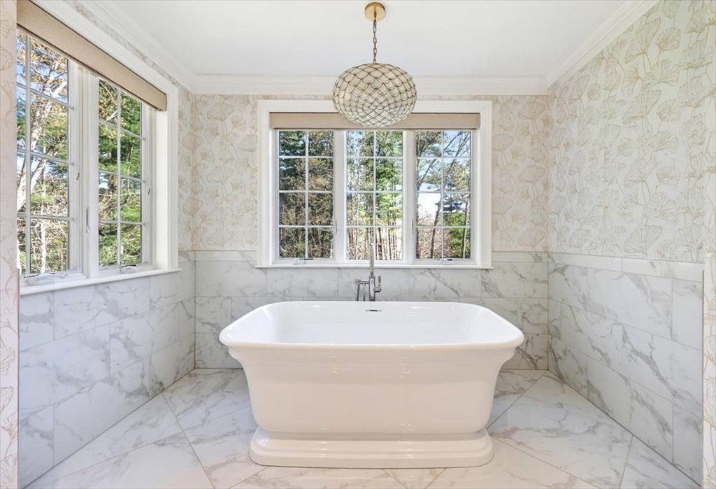 3 Brattle Rd