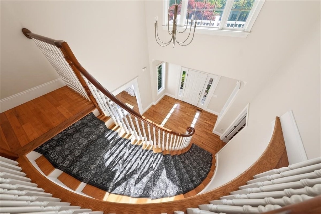 3 Brattle Rd