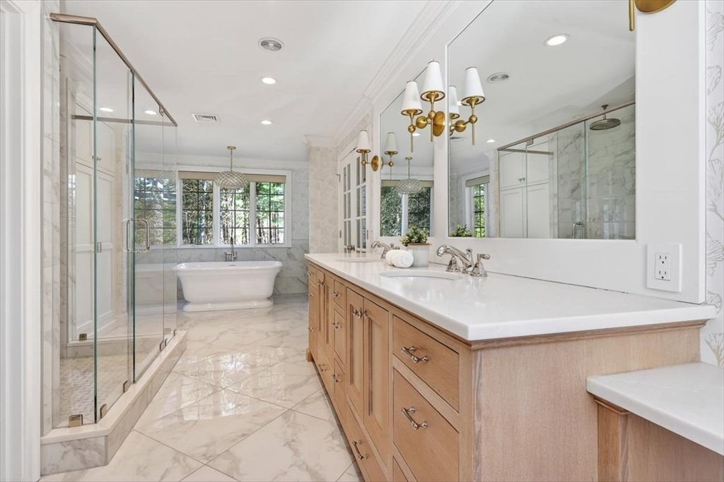 3 Brattle Rd