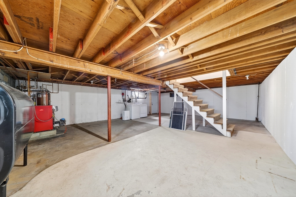 32 Bowsprit Lane
