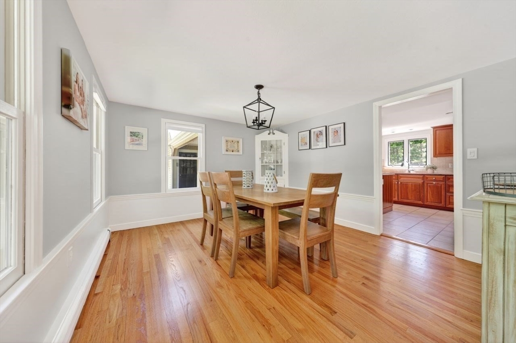 17 Woods Rd