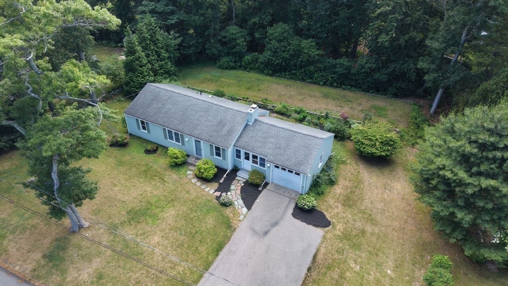 49 James Way