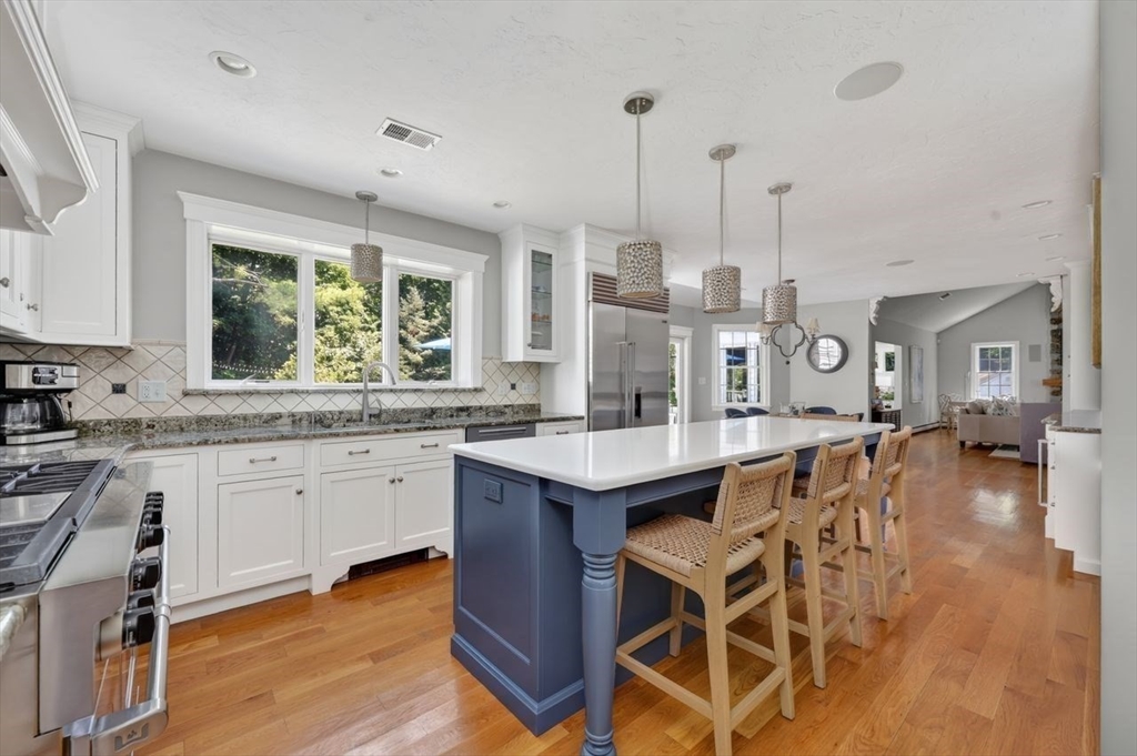 60 Old Oaken Bucket Rd