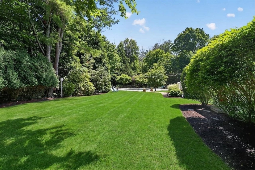 60 Old Oaken Bucket Rd