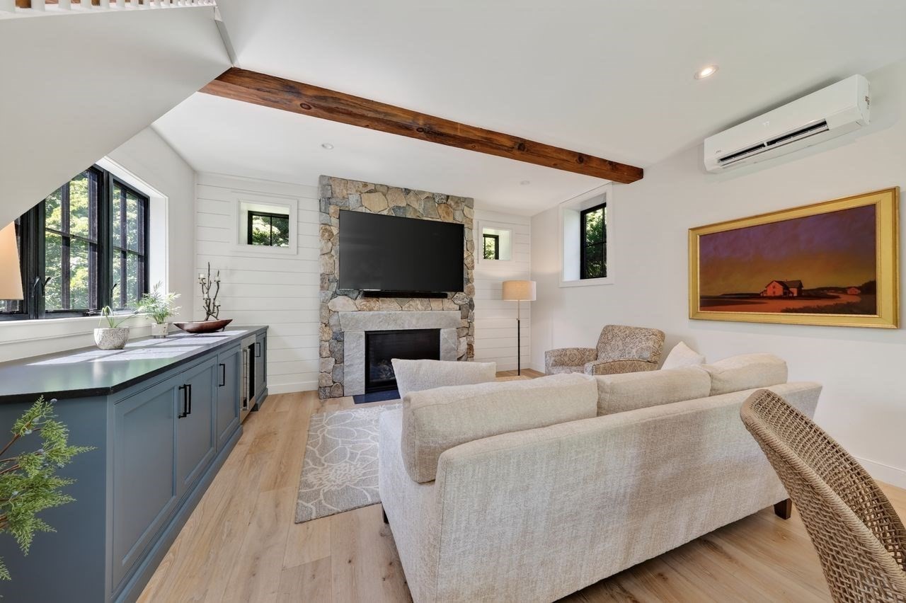 51 Tiffany Road