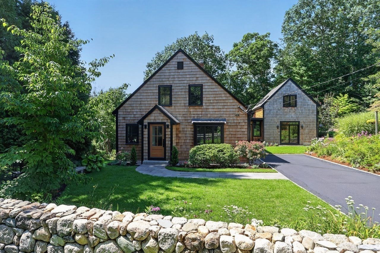 51 Tiffany Road