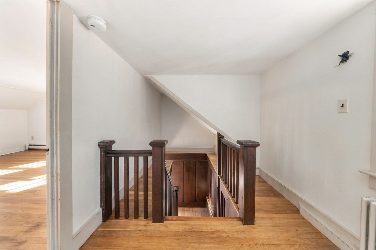 448 River Street