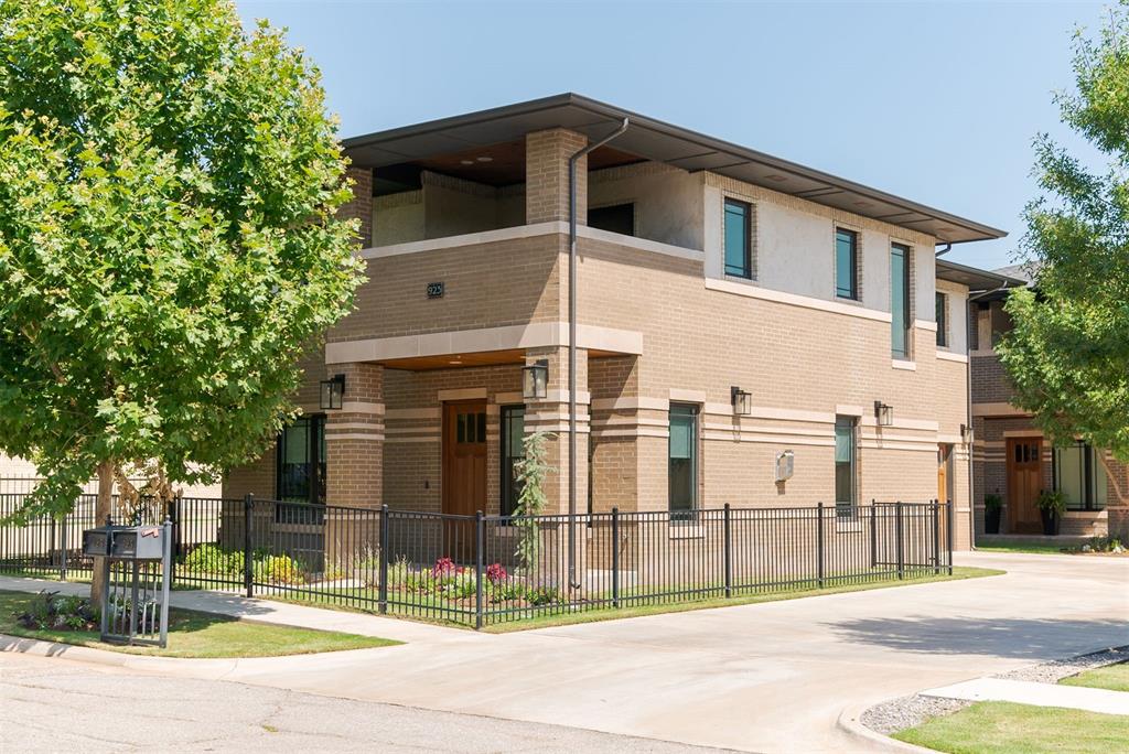 923 NW 43rd Street