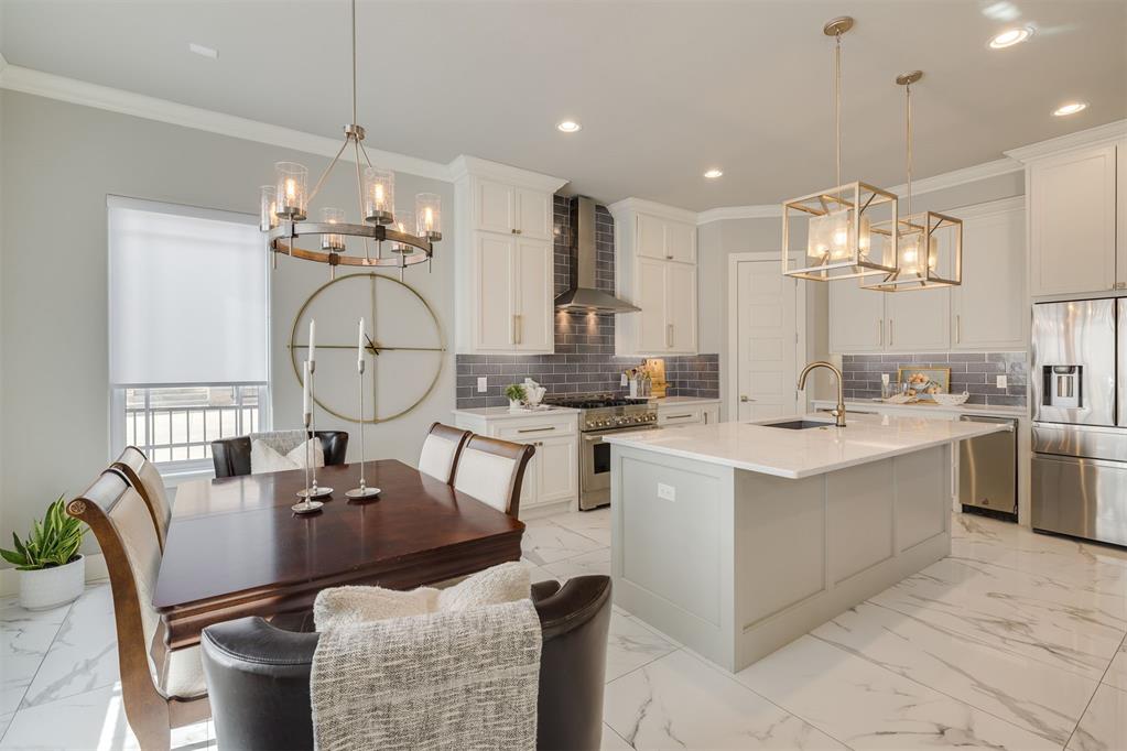 923 NW 43rd Street