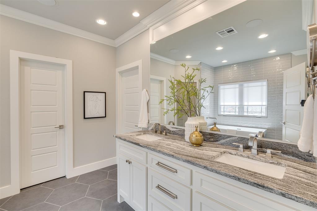 923 NW 43rd Street