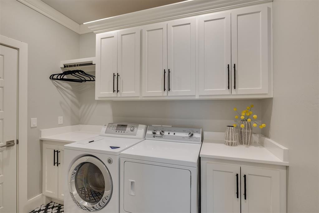 923 NW 43rd Street