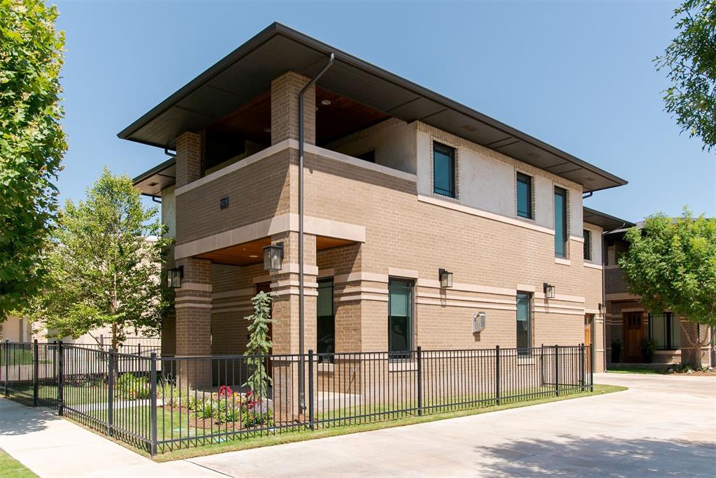 923 NW 43rd Street