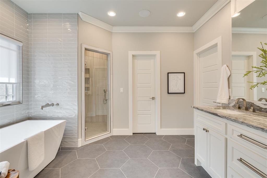 923 NW 43rd Street