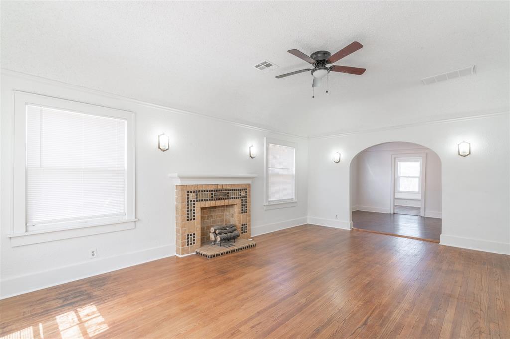 809 NE 17th Street