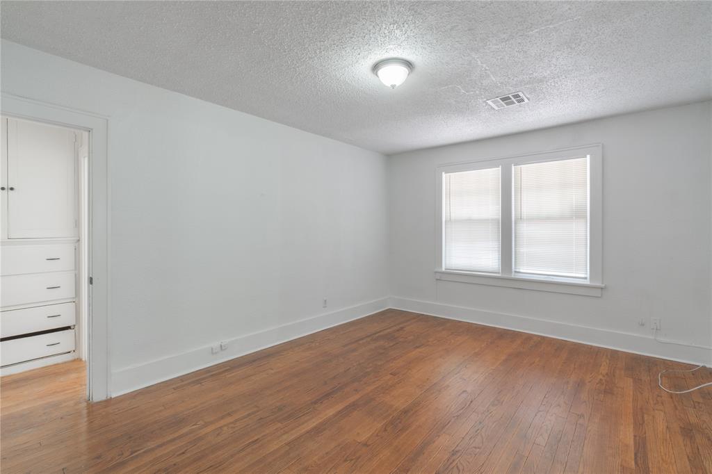 809 NE 17th Street